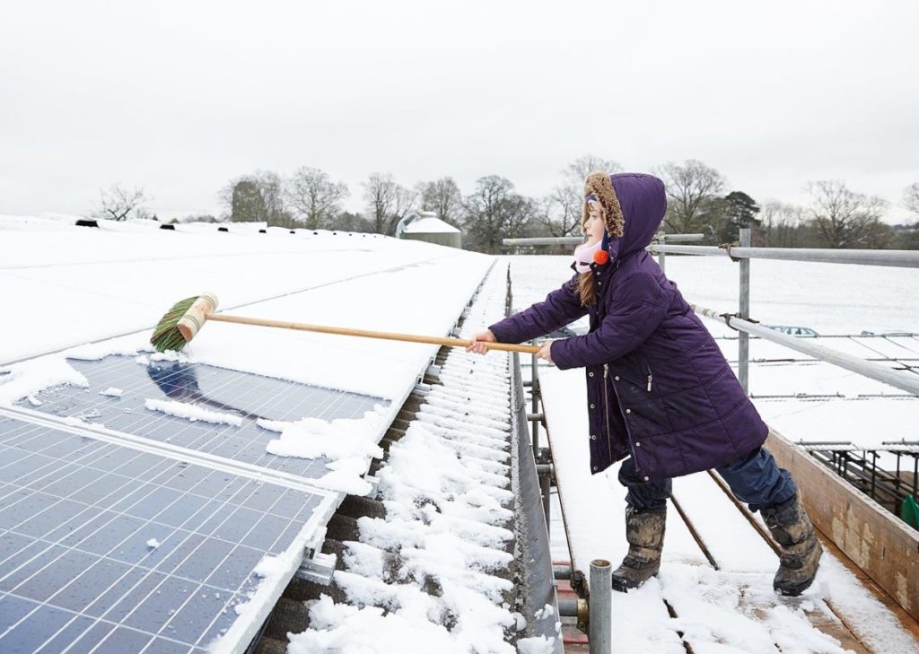 solar panels performance in winter